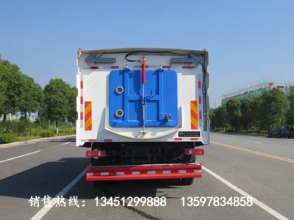 東風(fēng)天錦洗掃車(國(guó)六)